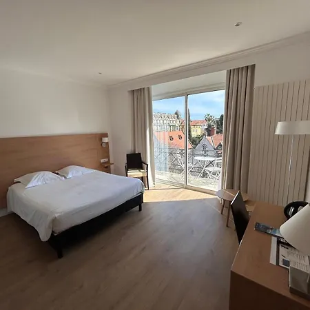 Carlton Nice, Fully Renovated ניס