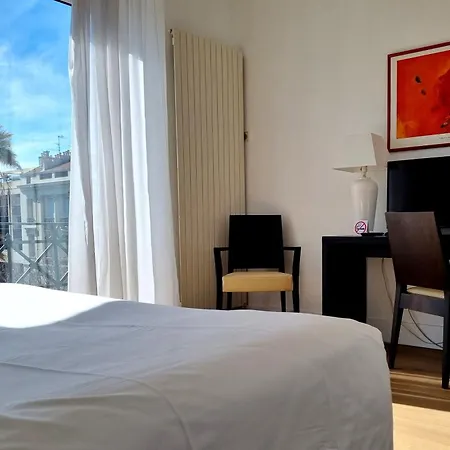מלון Carlton Nice, Fully Renovated